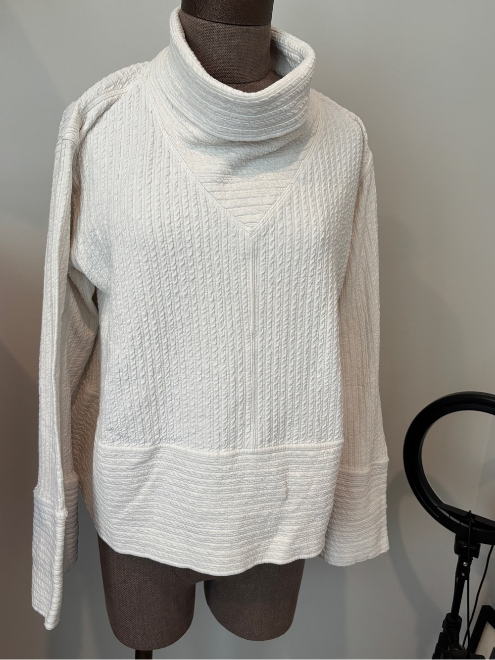 Lululemon Cream Turtleneck Knit Sweater - Women's Medium